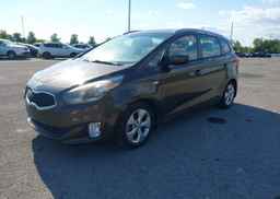 2015 KIA RONDO