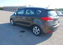 2015 KIA RONDO