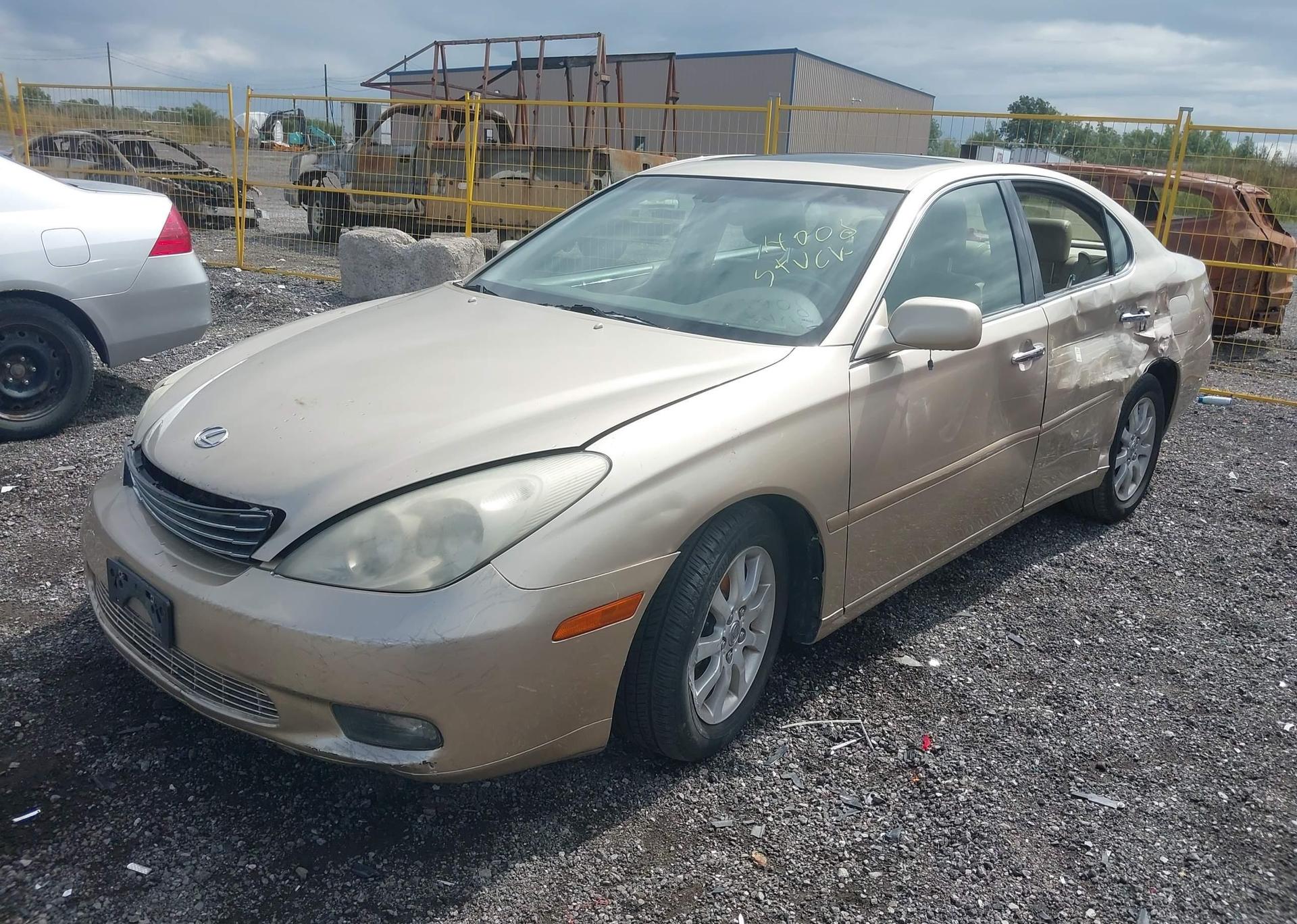 2004 LEXUS ES 330