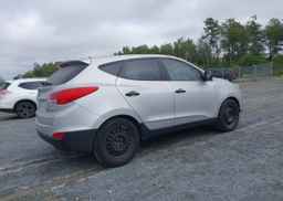 2010 HYUNDAI TUCSON GL
