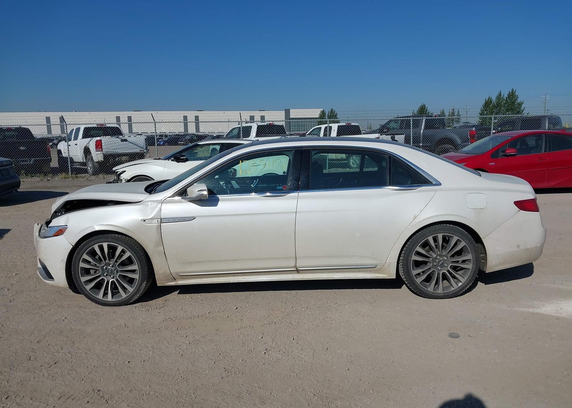 2017 LINCOLN CONTINENTAL RESERVE