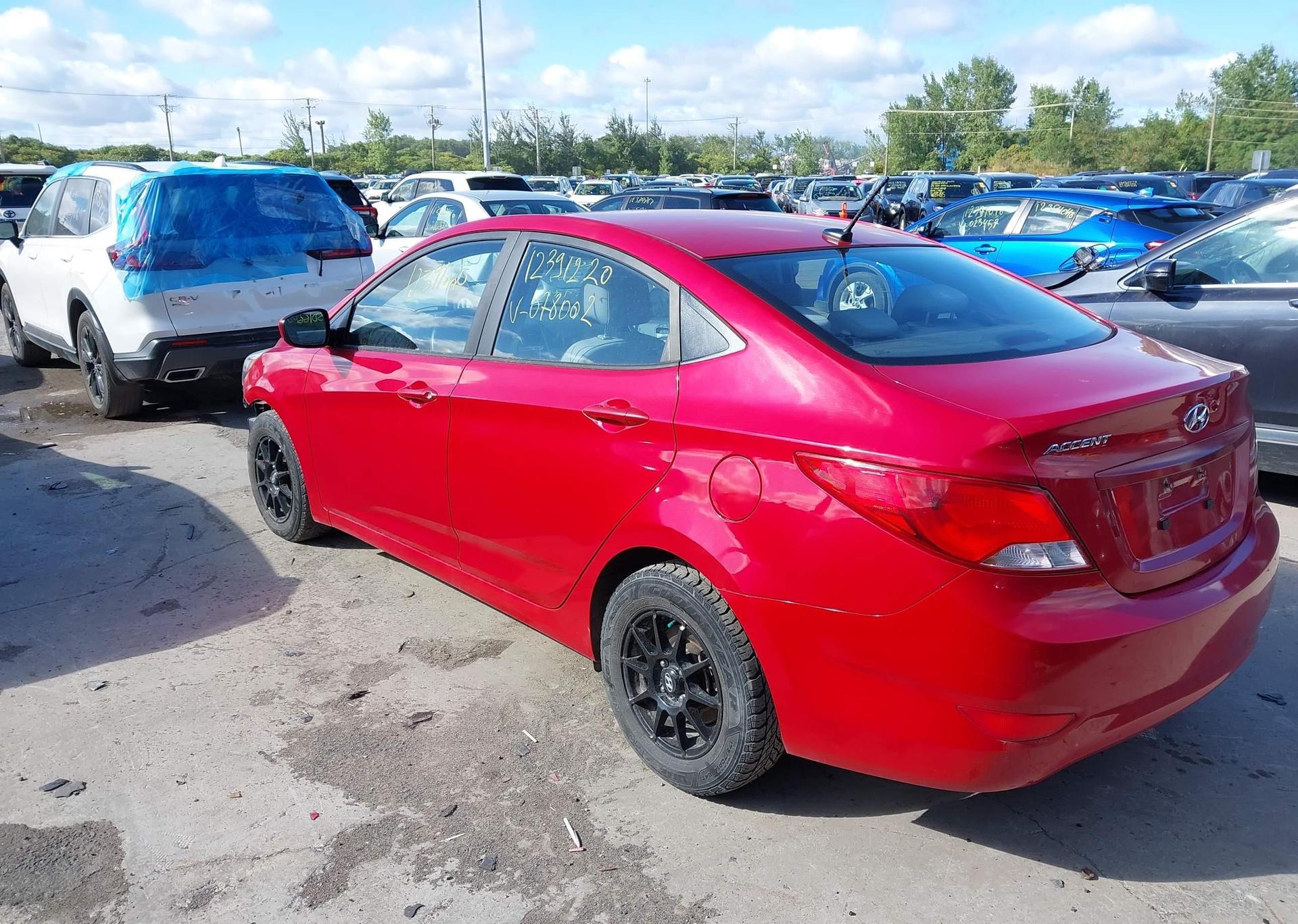 2016 HYUNDAI ACCENT SE