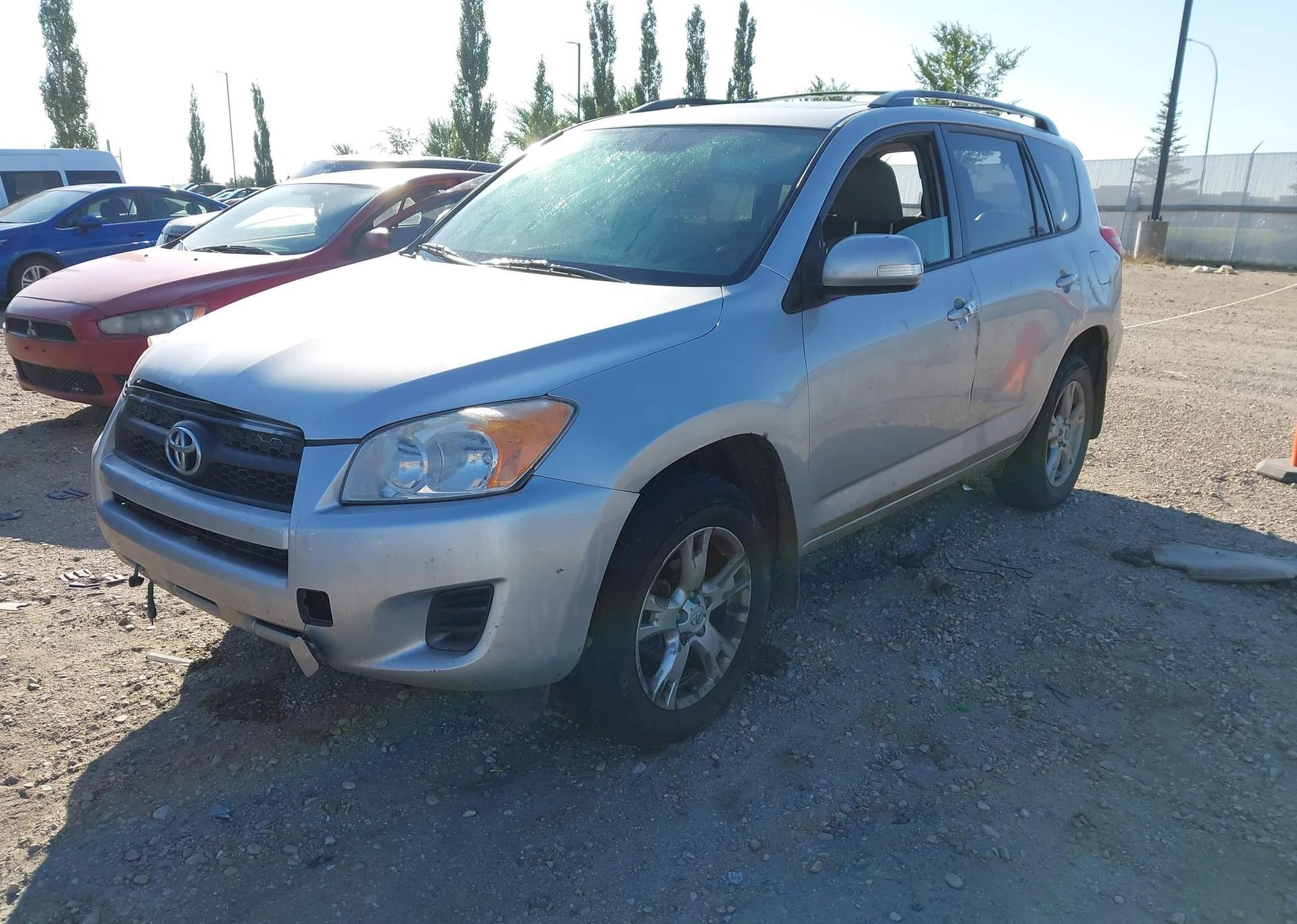 2011 TOYOTA RAV4