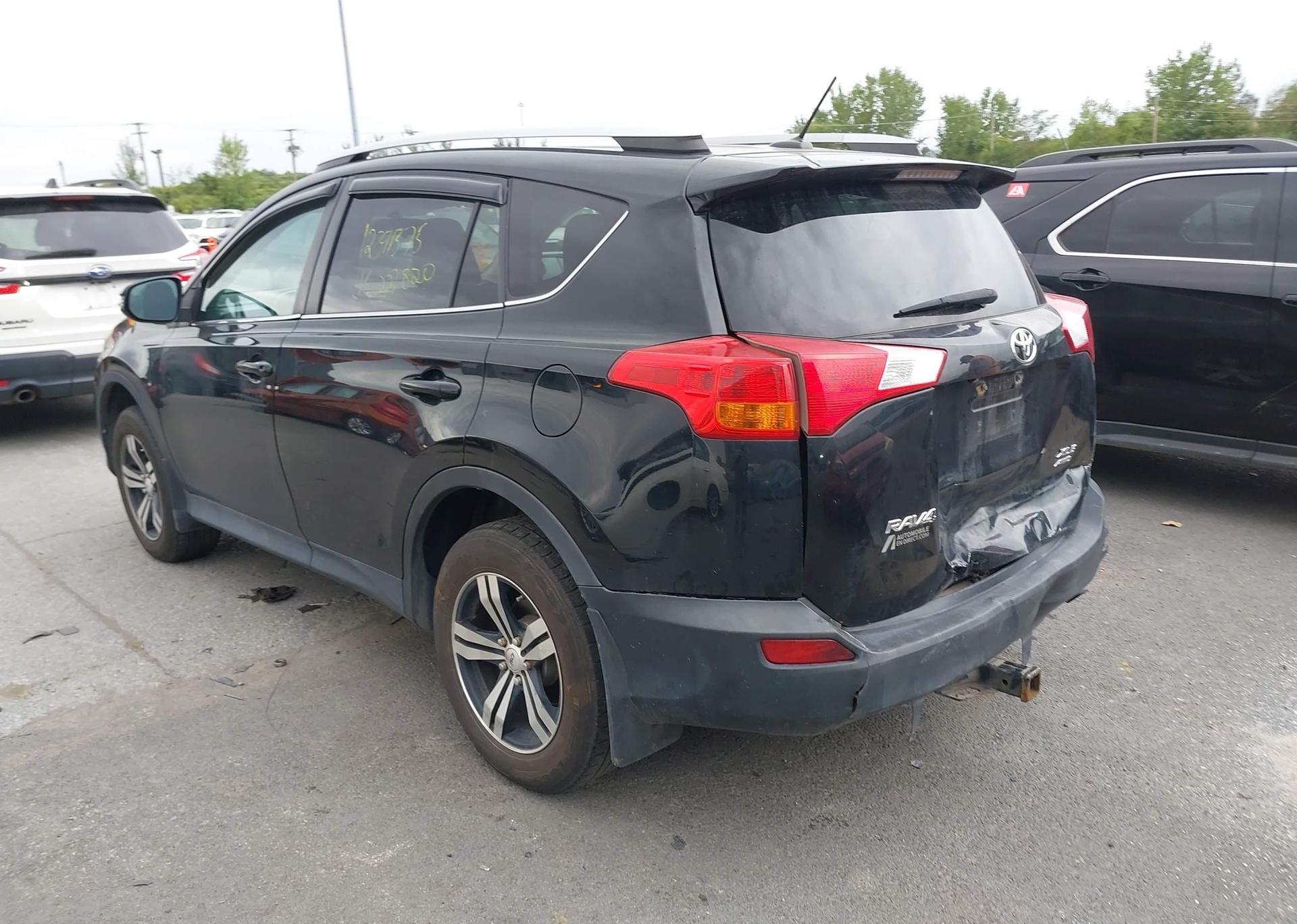 2014 TOYOTA RAV4 XLE