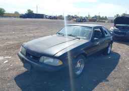 1989 FORD MUSTANG LX