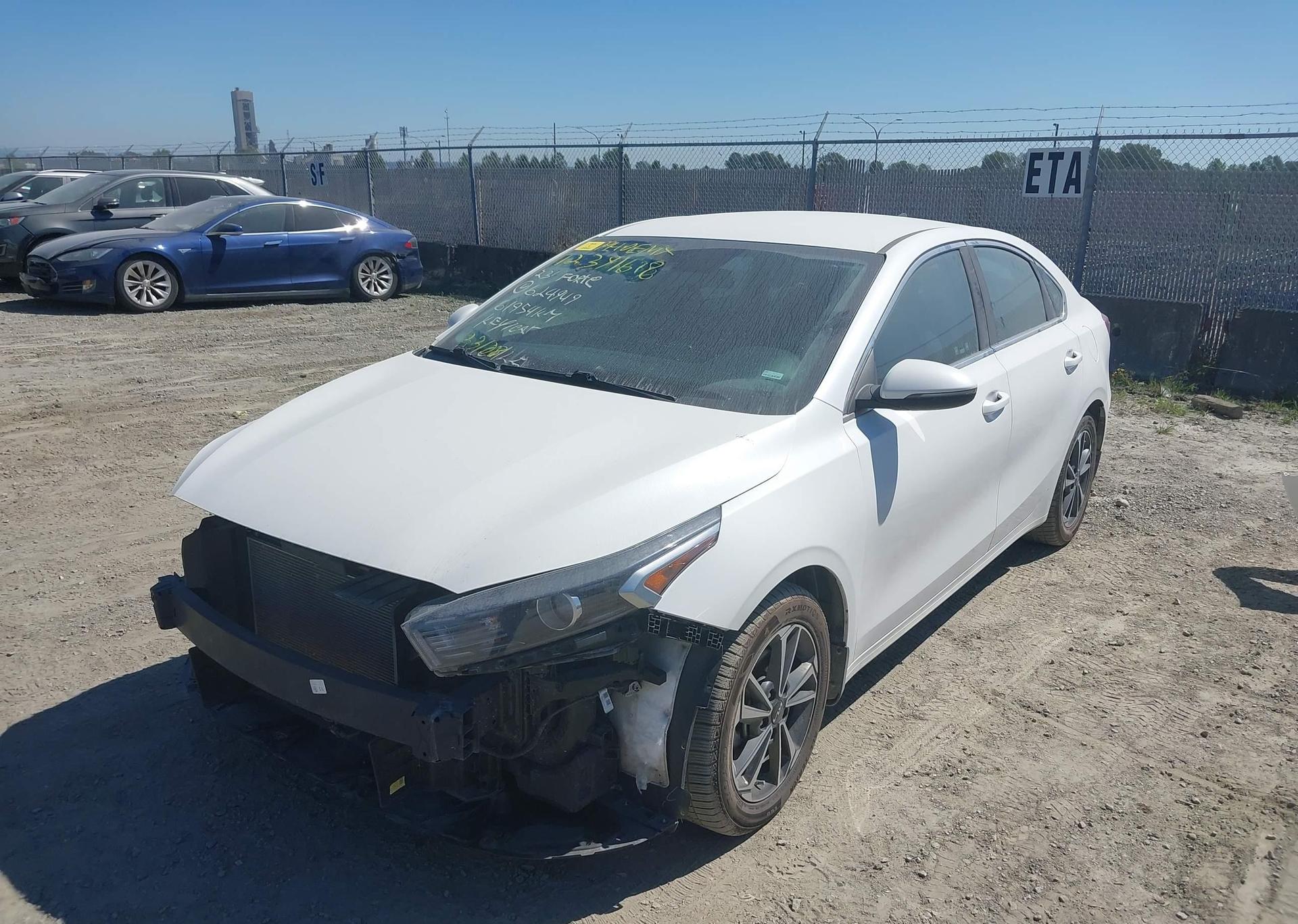 2023 KIA FORTE EX