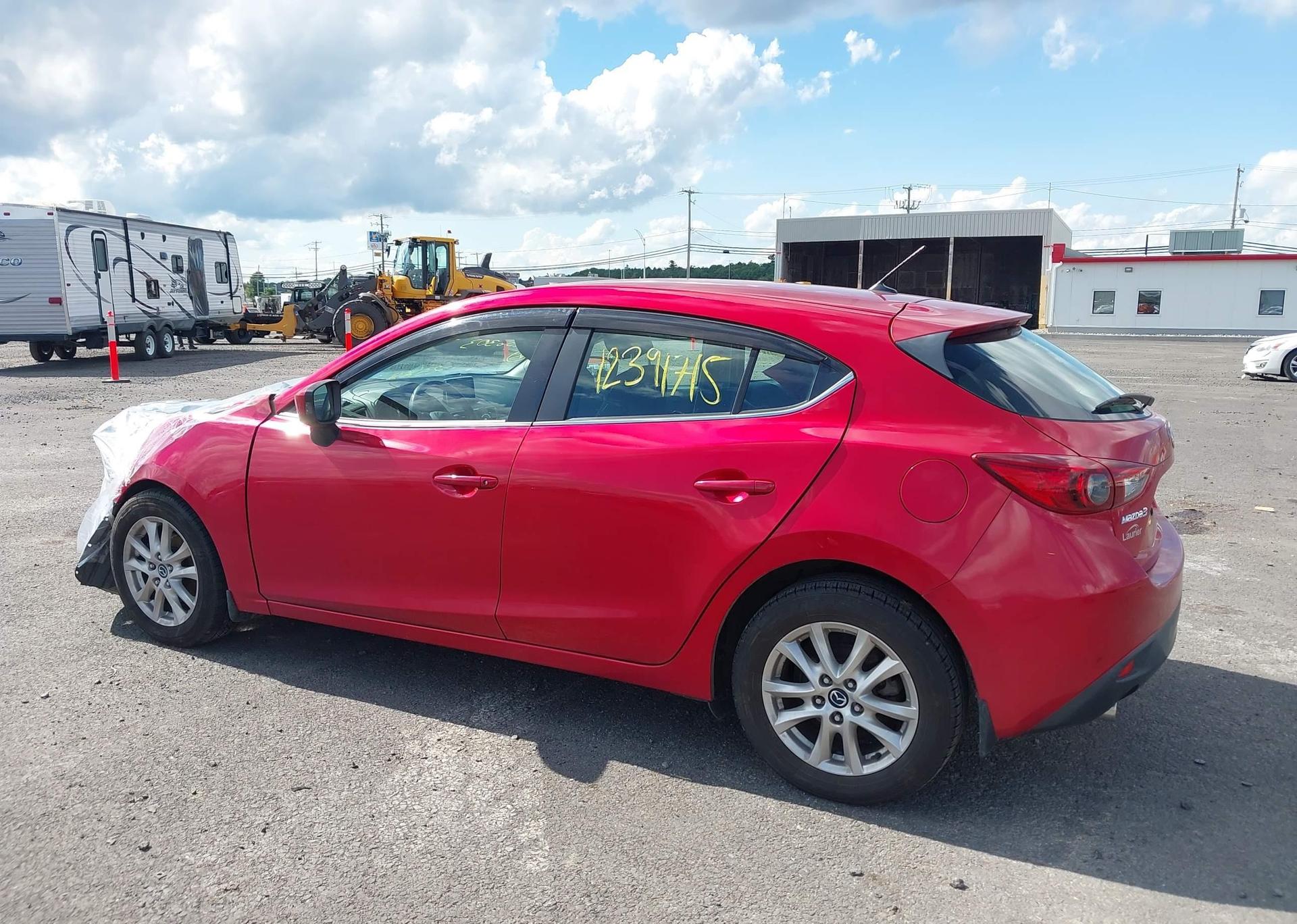 2016 MAZDA MAZDA3