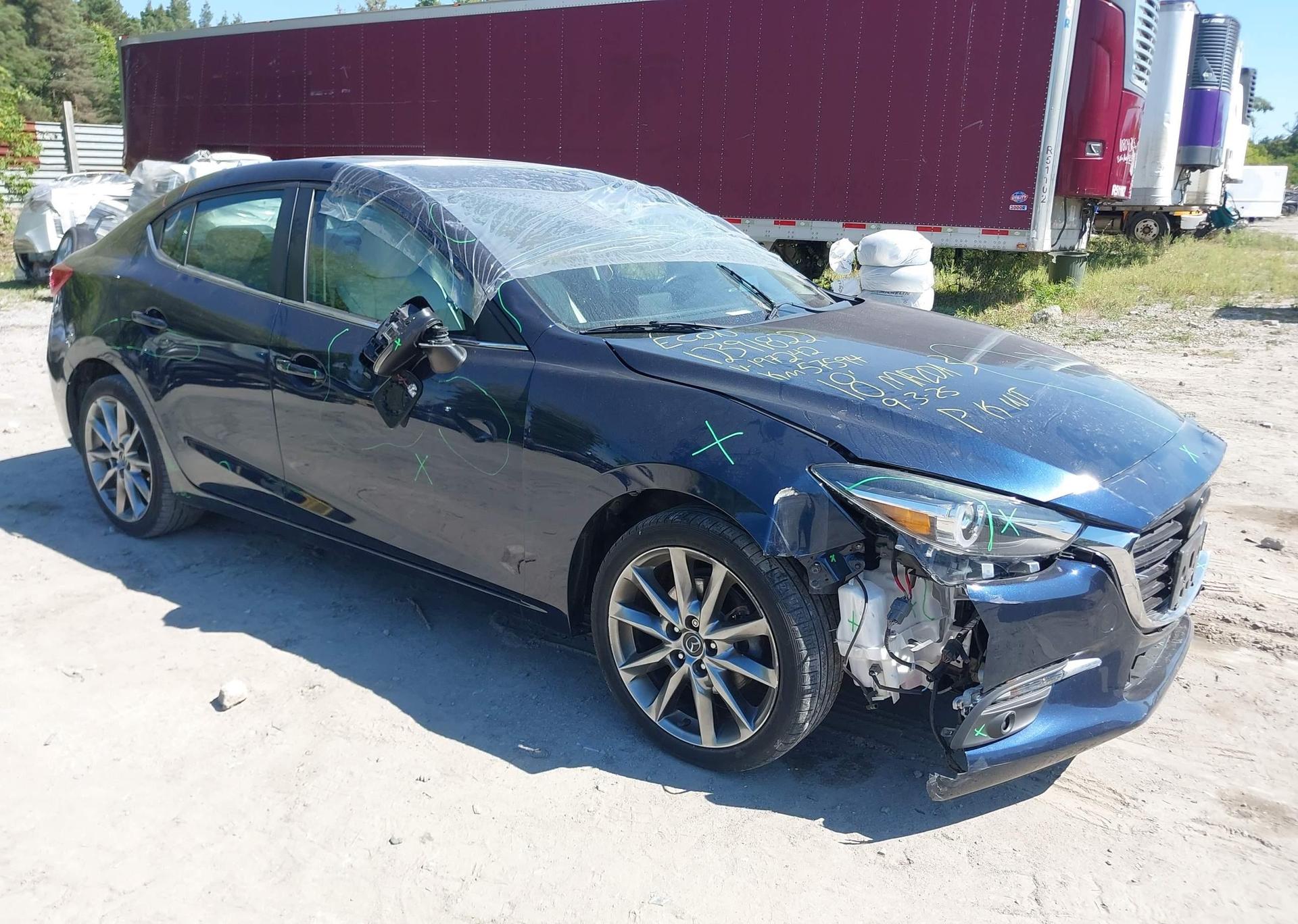 2018 MAZDA MAZDA3 GT