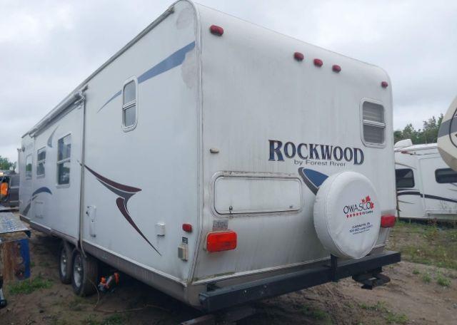 2004 FOREST RIVER ROCKWOOD