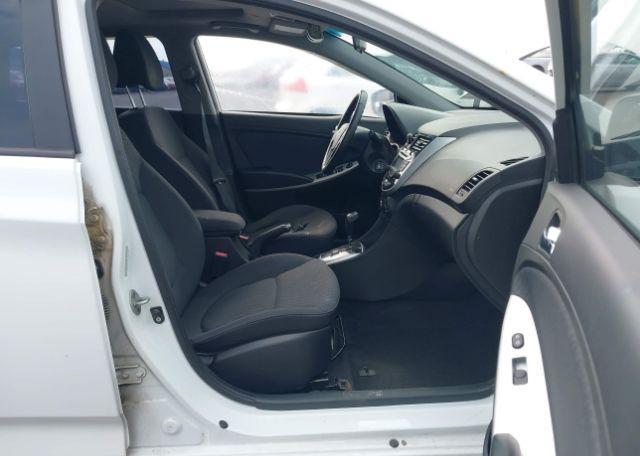 2012 HYUNDAI ACCENT GLS