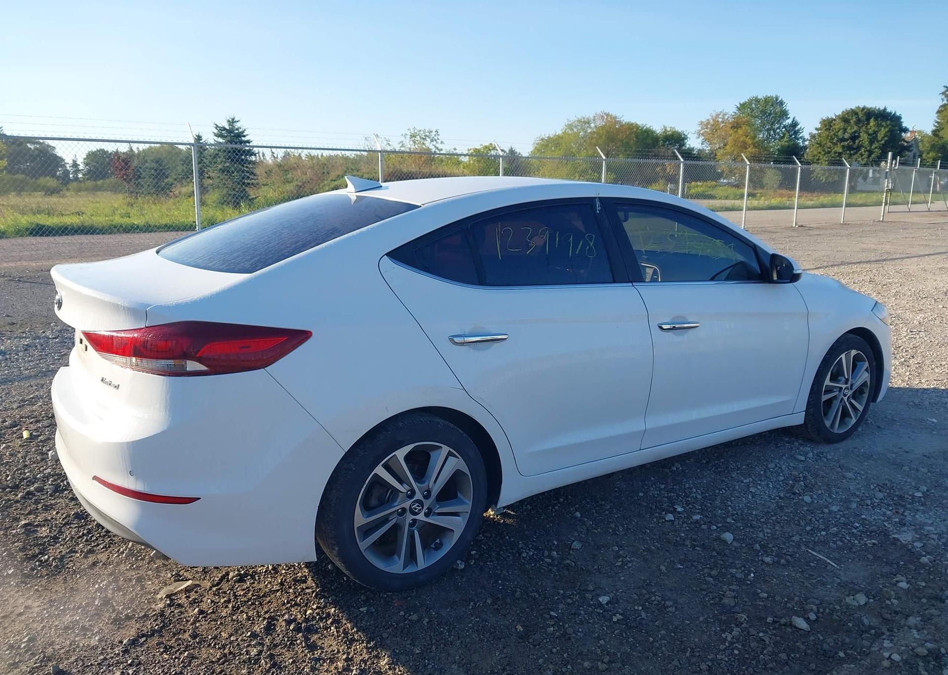 2017 HYUNDAI ELANTRA LIMITED