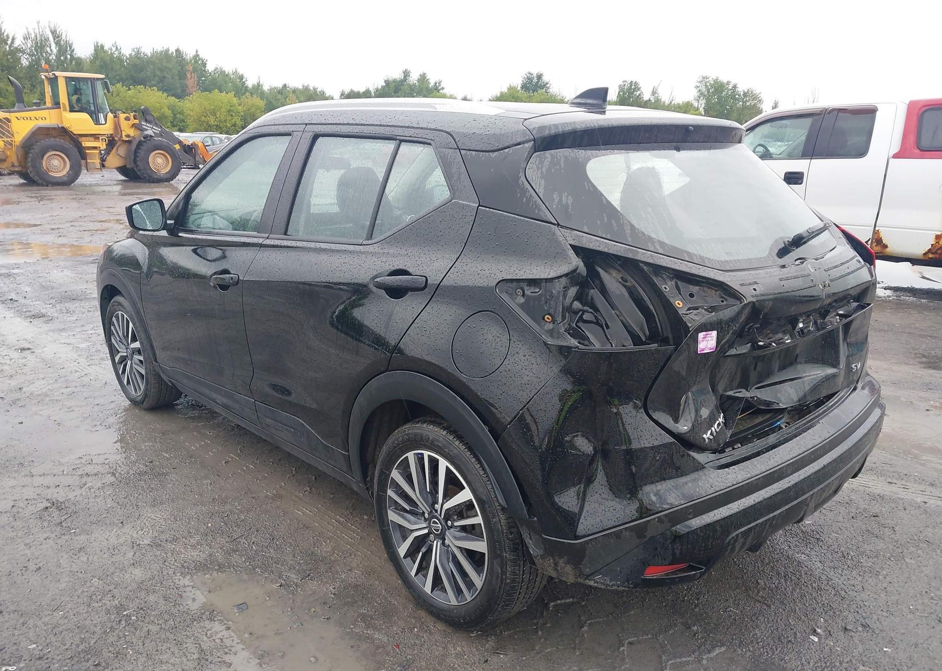 2021 NISSAN KICKS SV