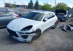 2015 PORSCHE MACAN