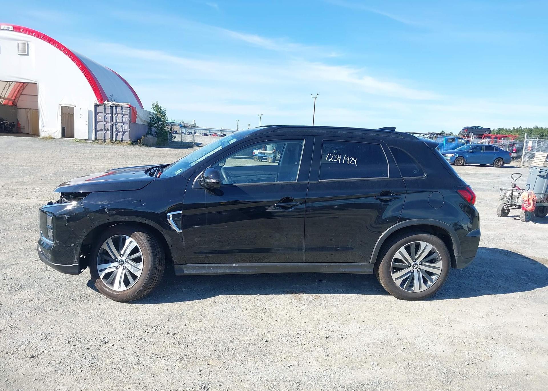 2024 MITSUBISHI RVR GT