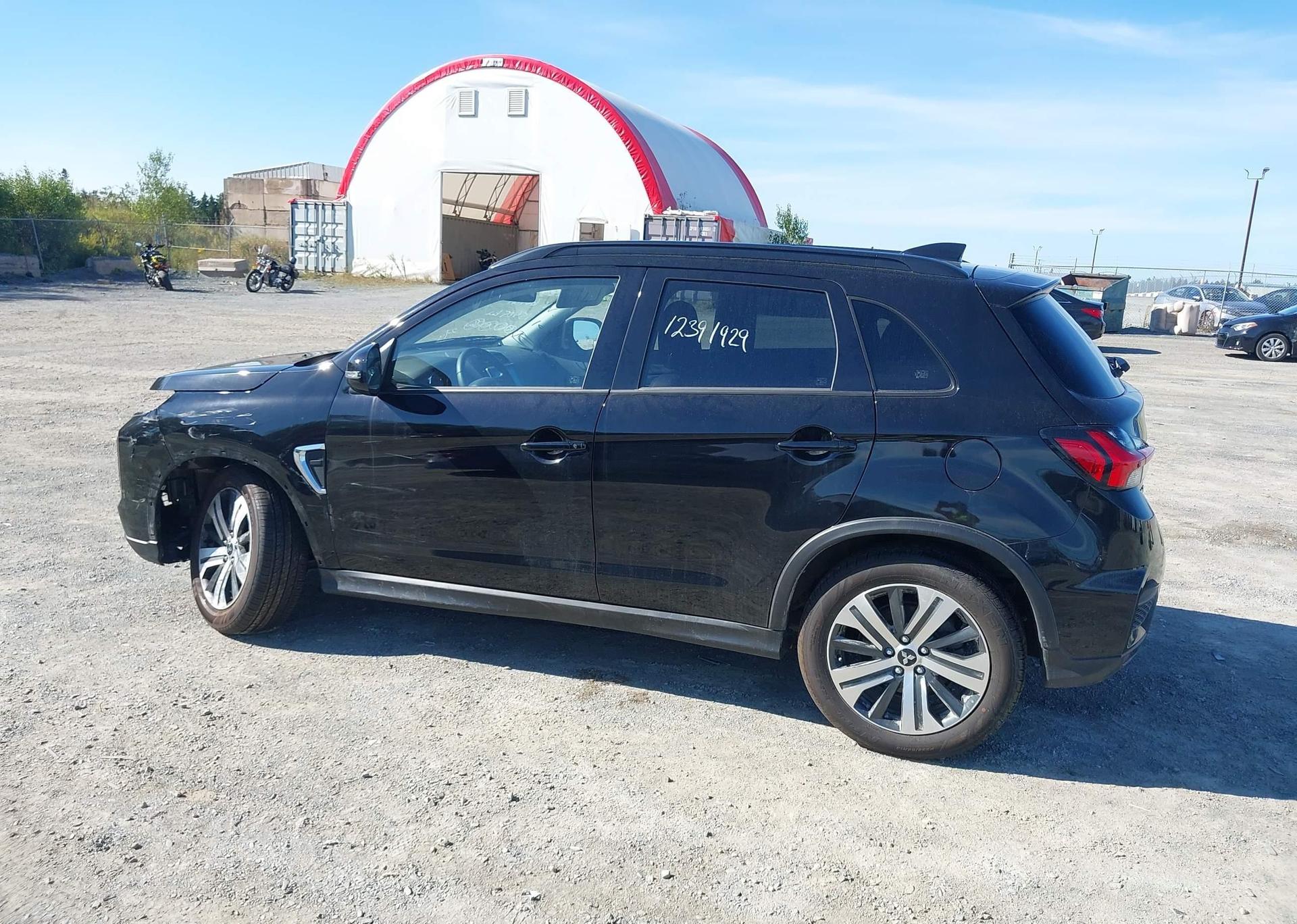 2024 MITSUBISHI RVR GT