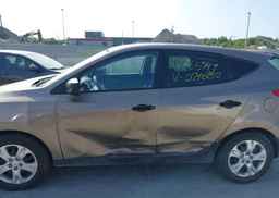 2010 HYUNDAI TUCSON GL