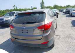 2010 HYUNDAI TUCSON GL