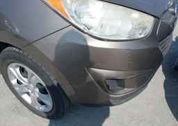 2010 HYUNDAI TUCSON GL