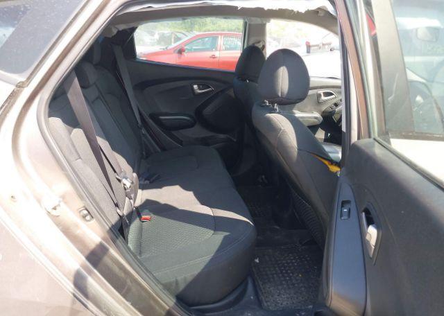 2010 HYUNDAI TUCSON GL