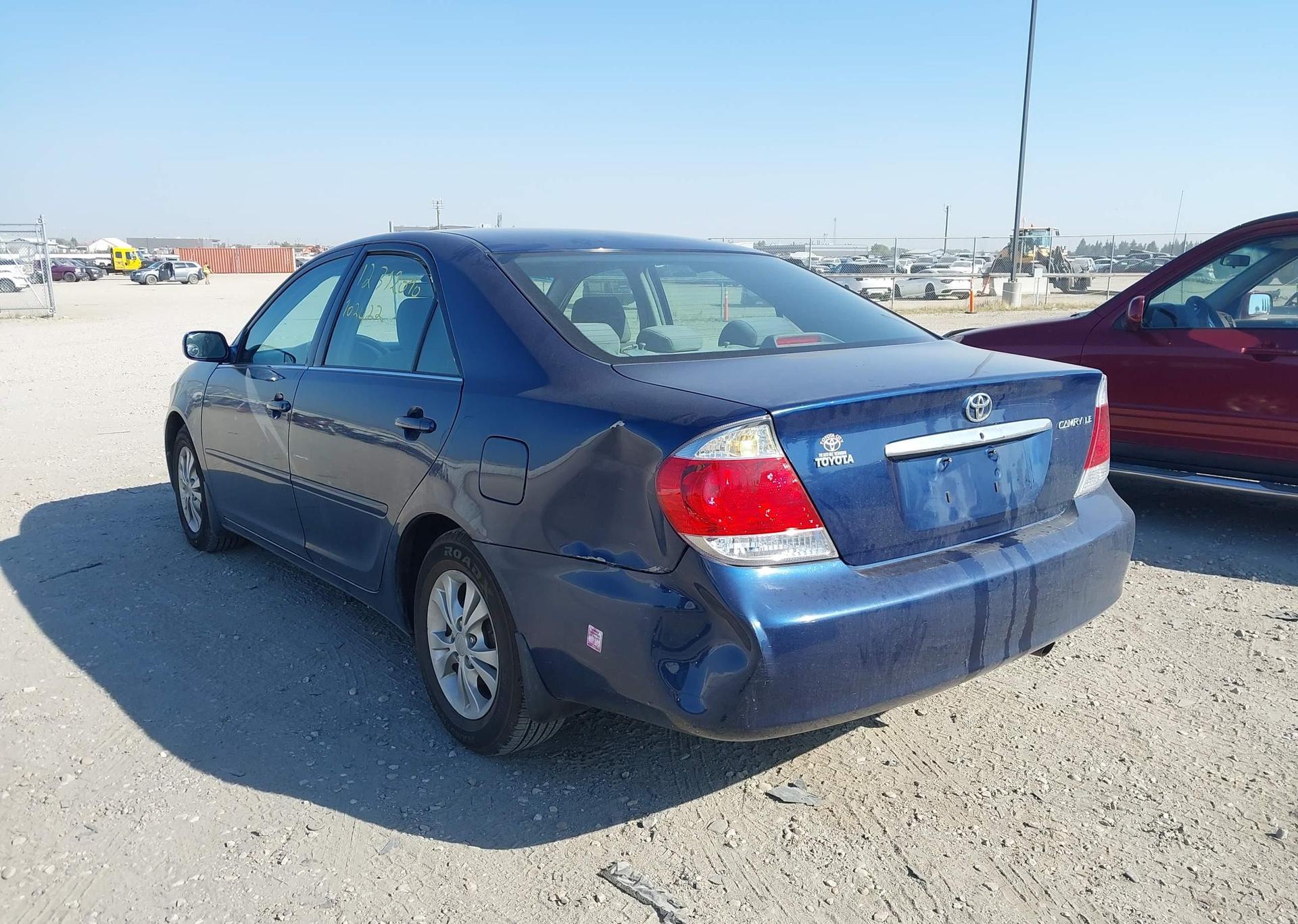 2005 TOYOTA CAMRY LE
