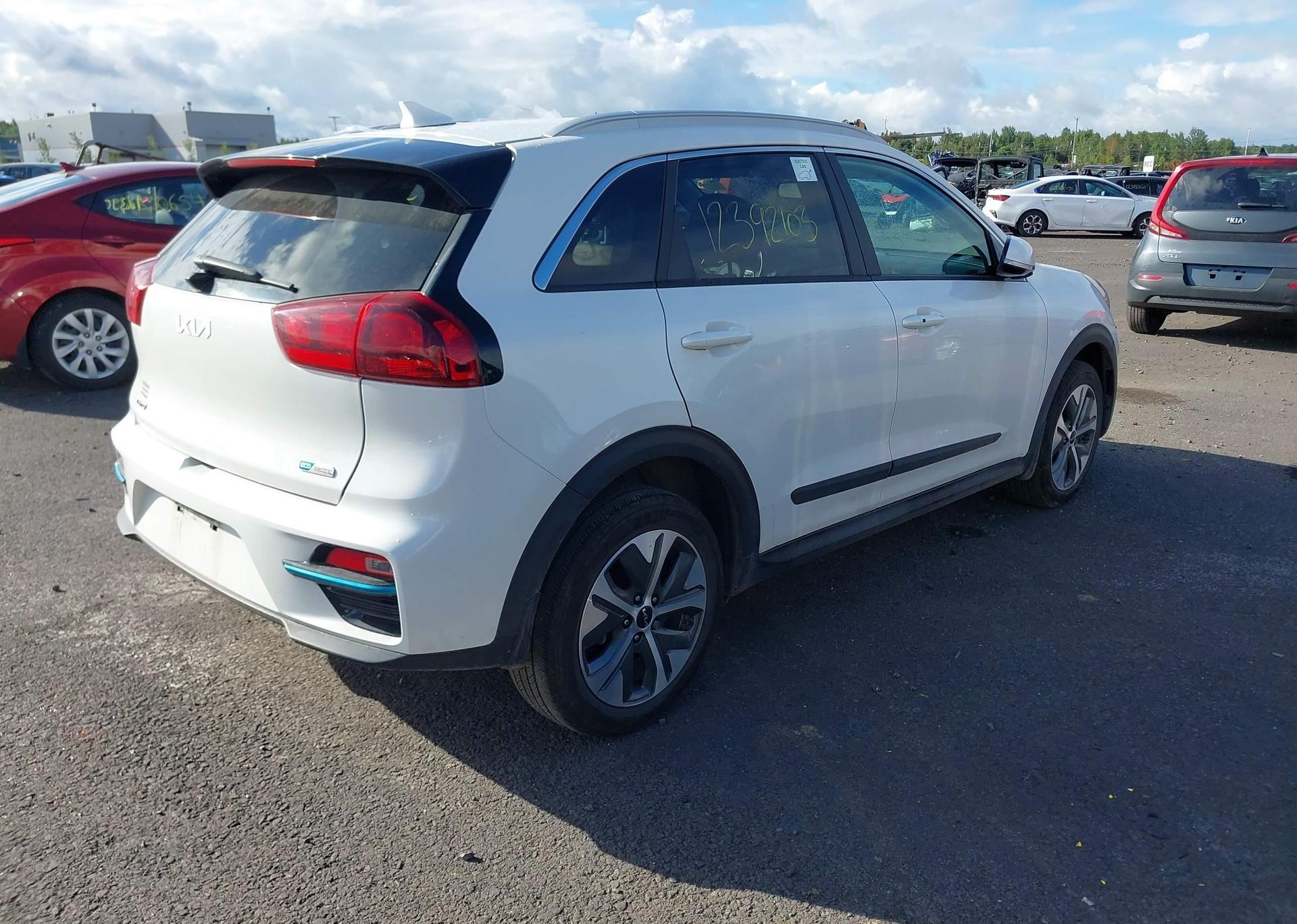 2022 KIA NIRO EV EX