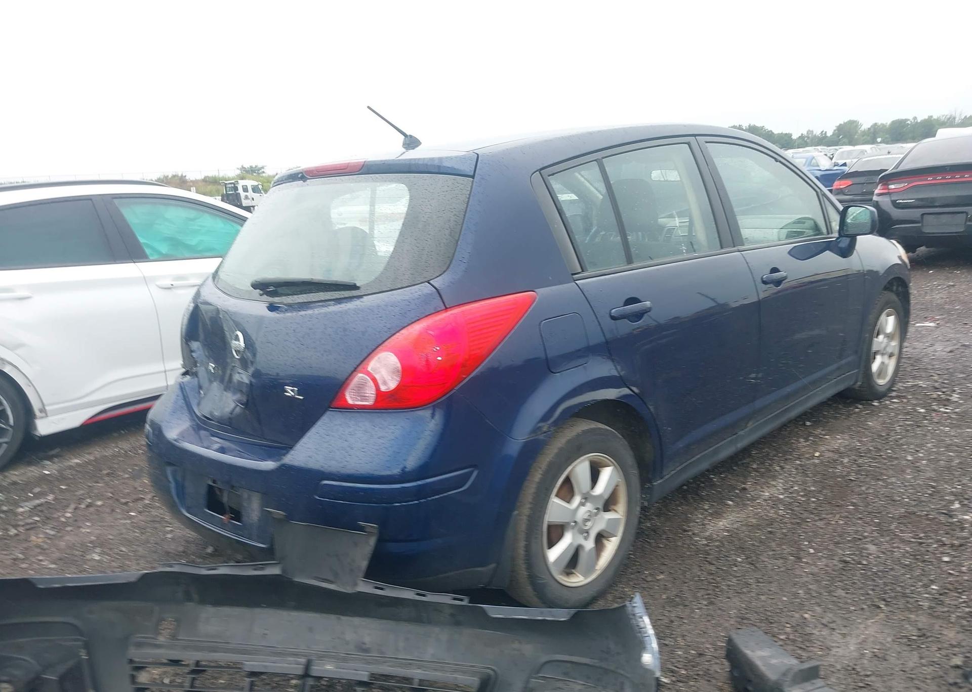 2009 NISSAN VERSA 1.8SL