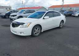 2012 NISSAN ALTIMA