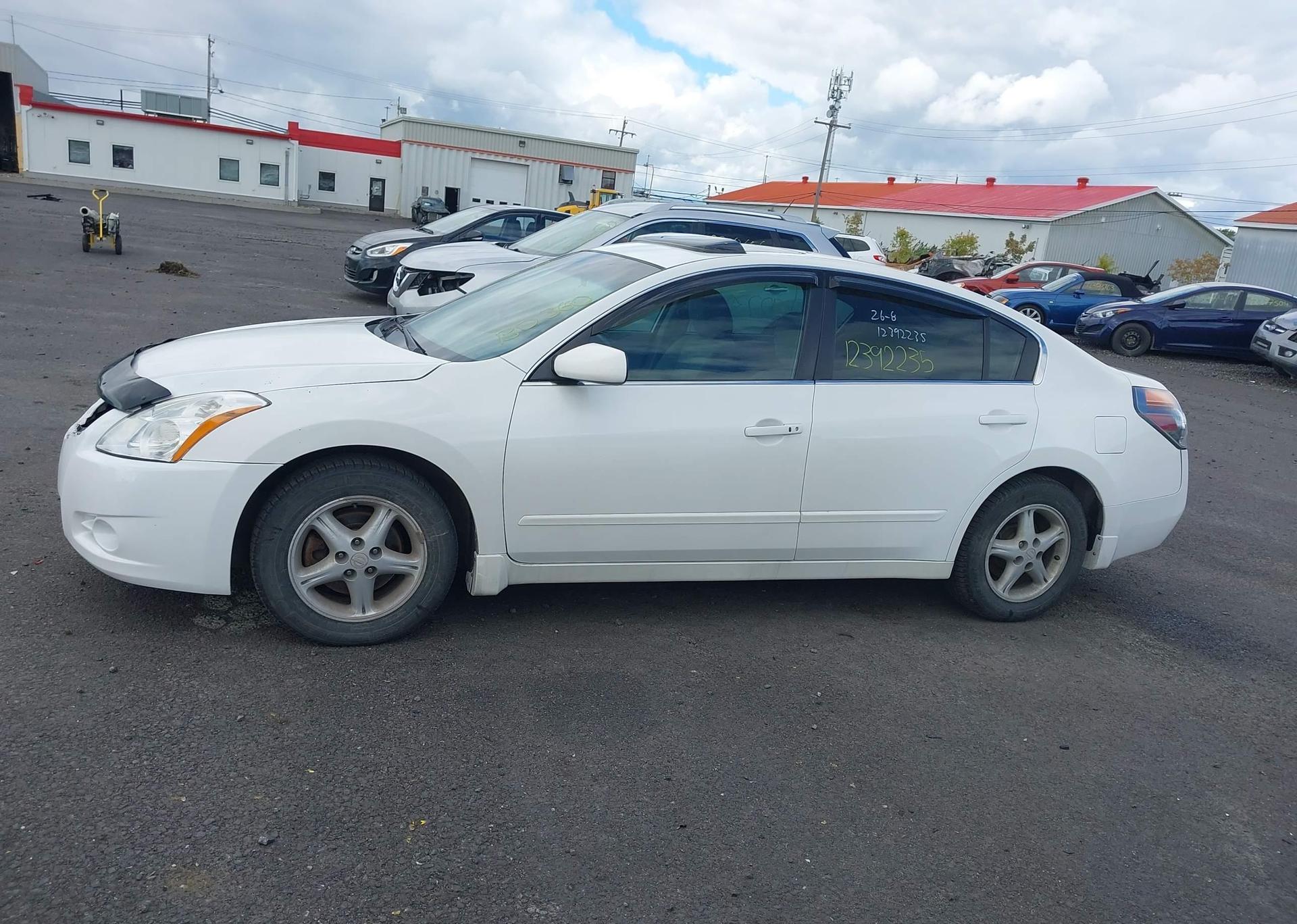 2012 NISSAN ALTIMA