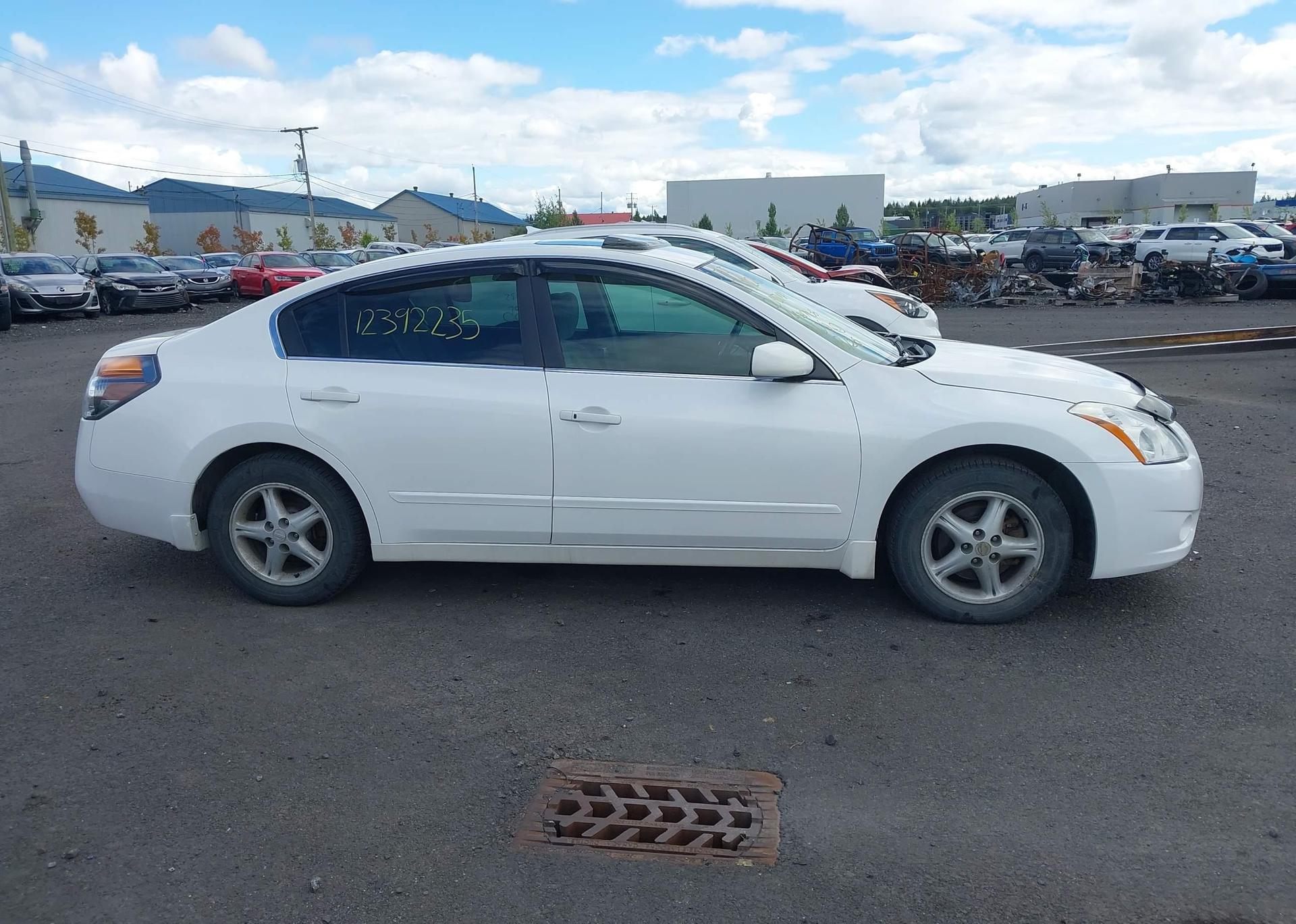 2012 NISSAN ALTIMA