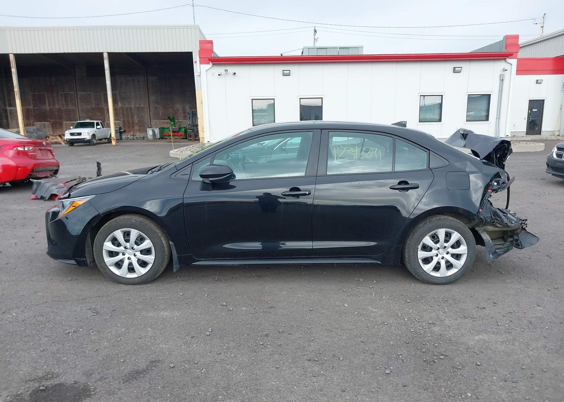 2023 TOYOTA COROLLA LE
