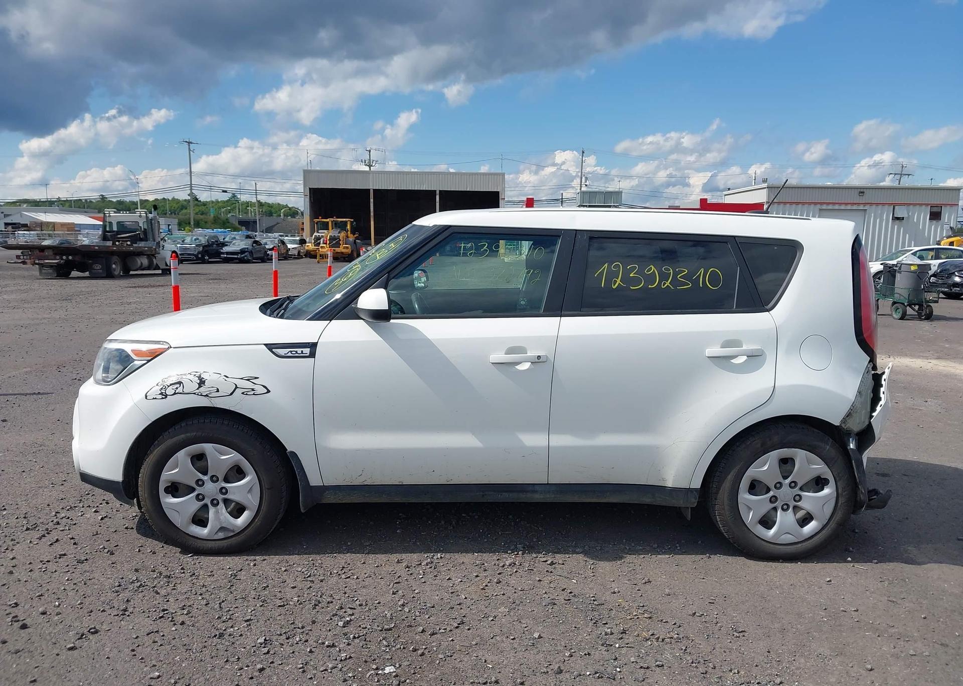 2016 KIA SOUL