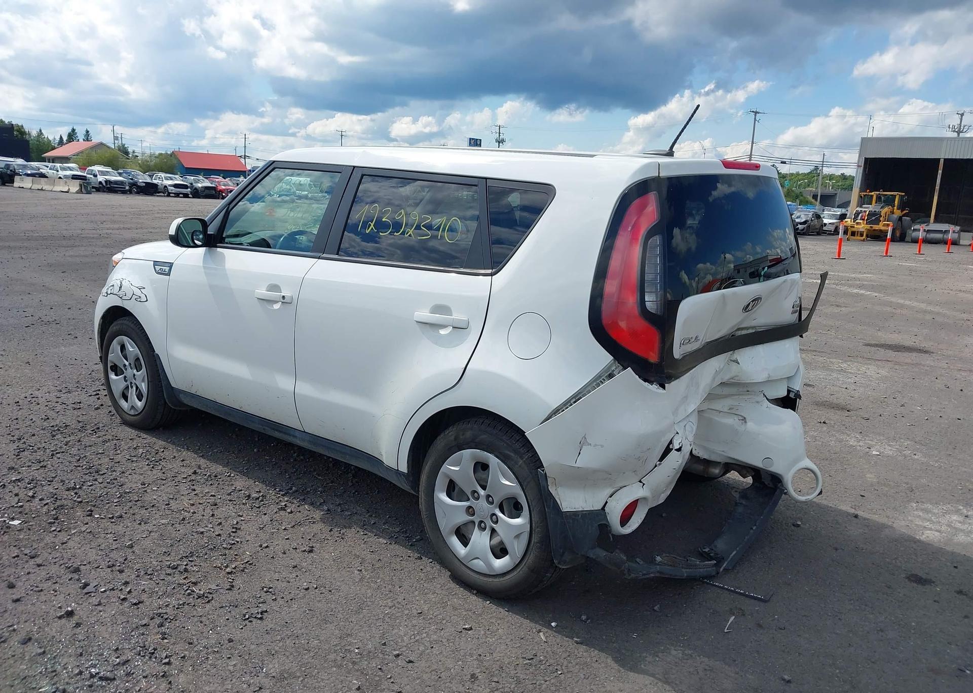 2016 KIA SOUL