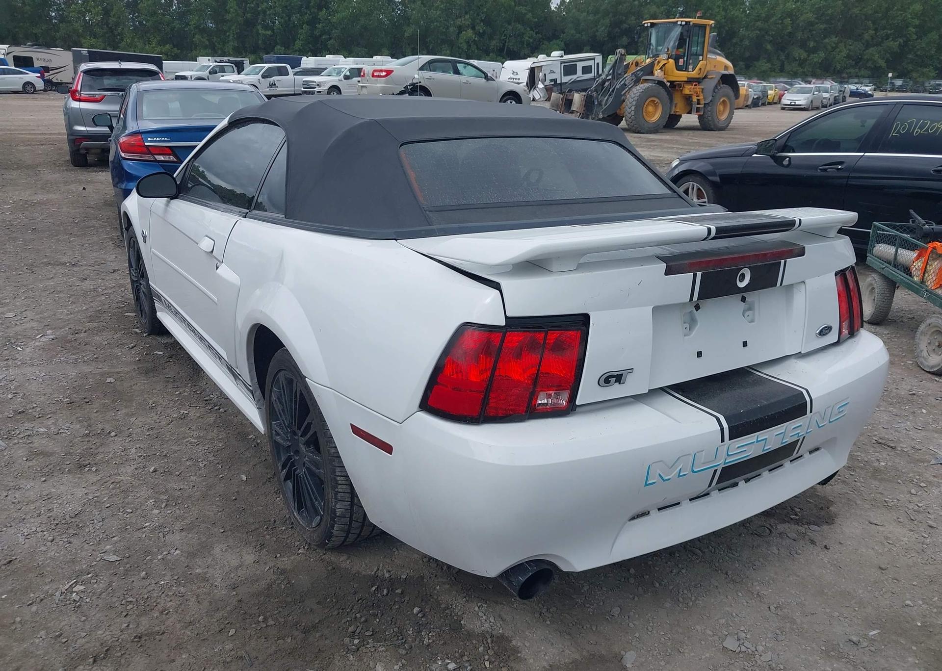2004 FORD MUSTANG GT