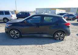 2019 NISSAN KICKS S