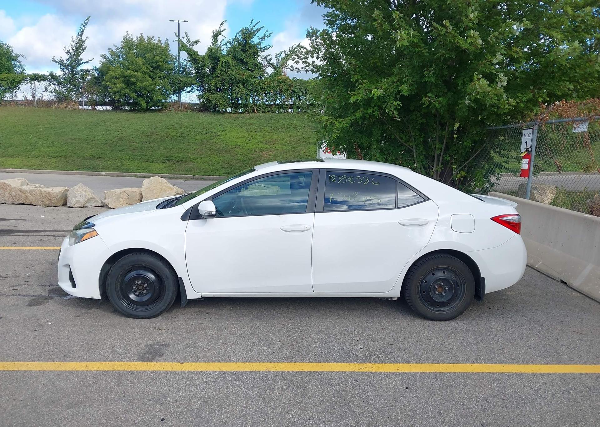 2015 TOYOTA COROLLA L