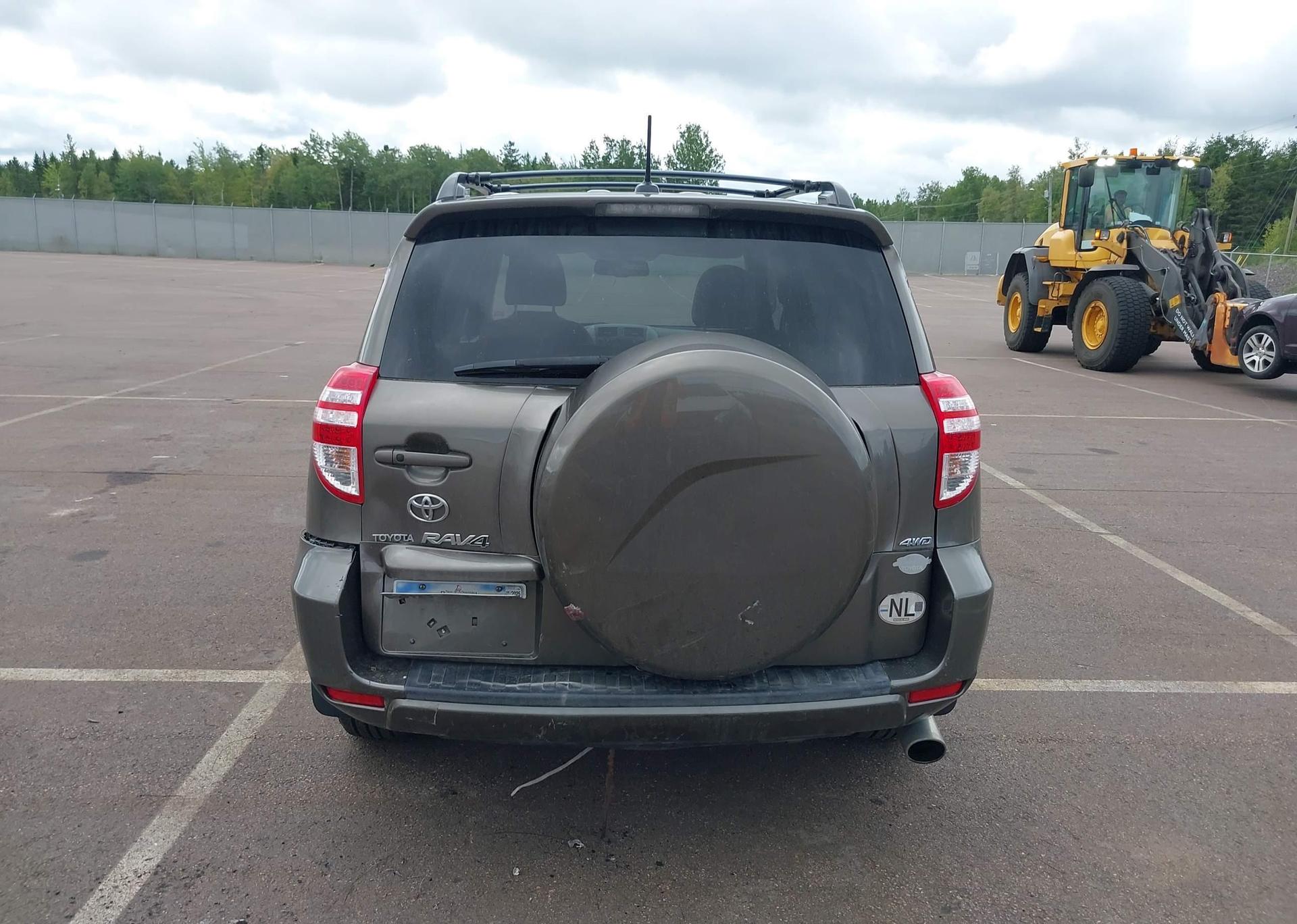 2010 TOYOTA RAV4 LIMITED