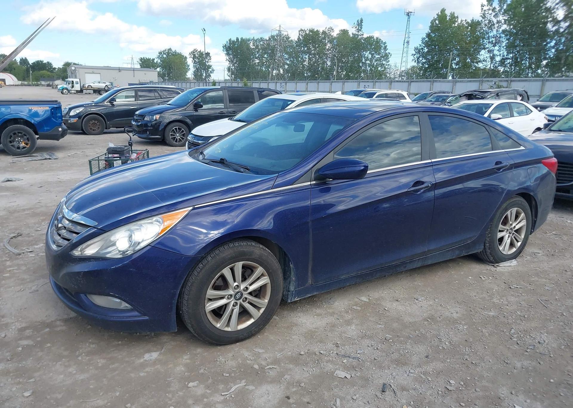 2013 HYUNDAI SONATA