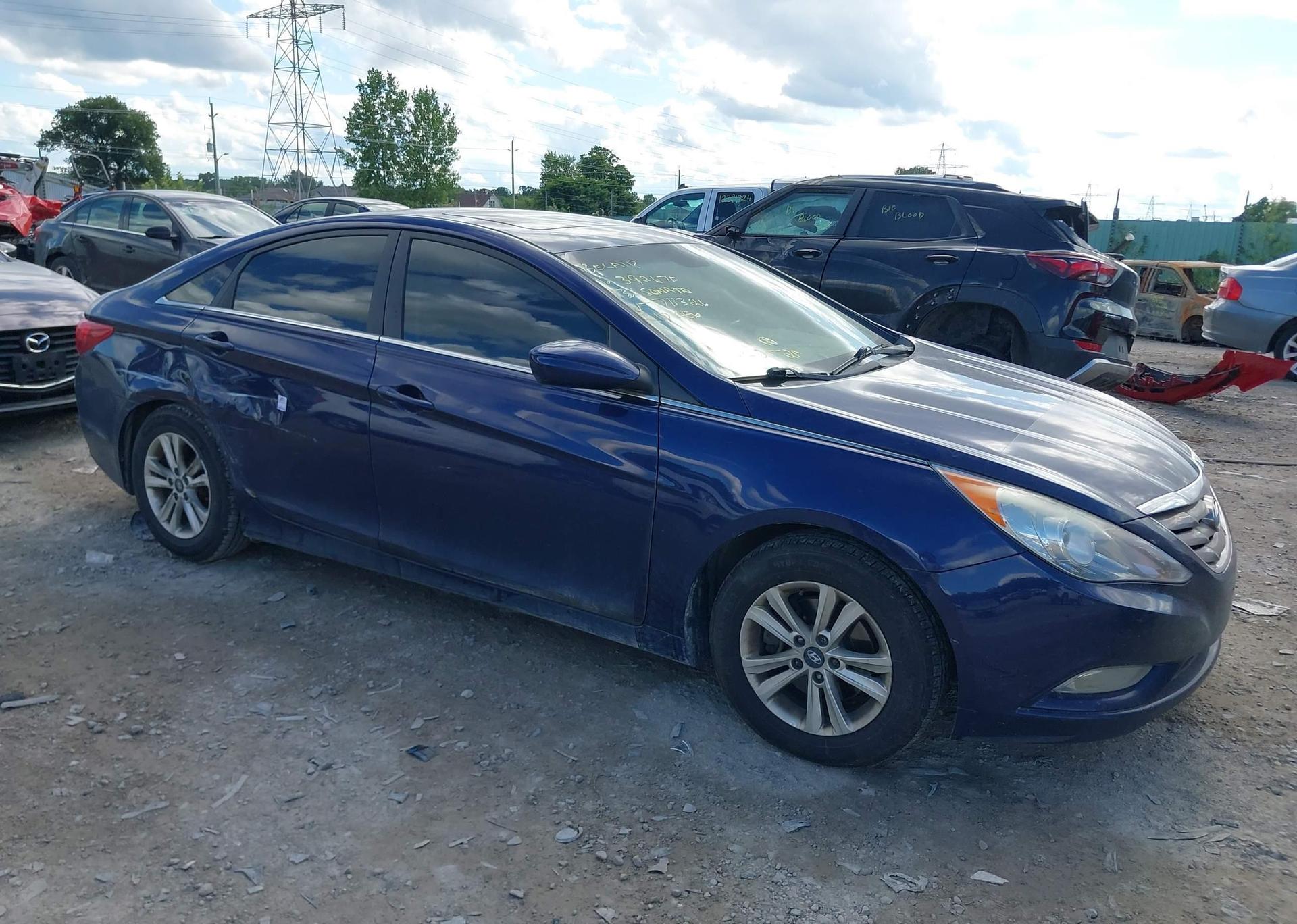 2013 HYUNDAI SONATA