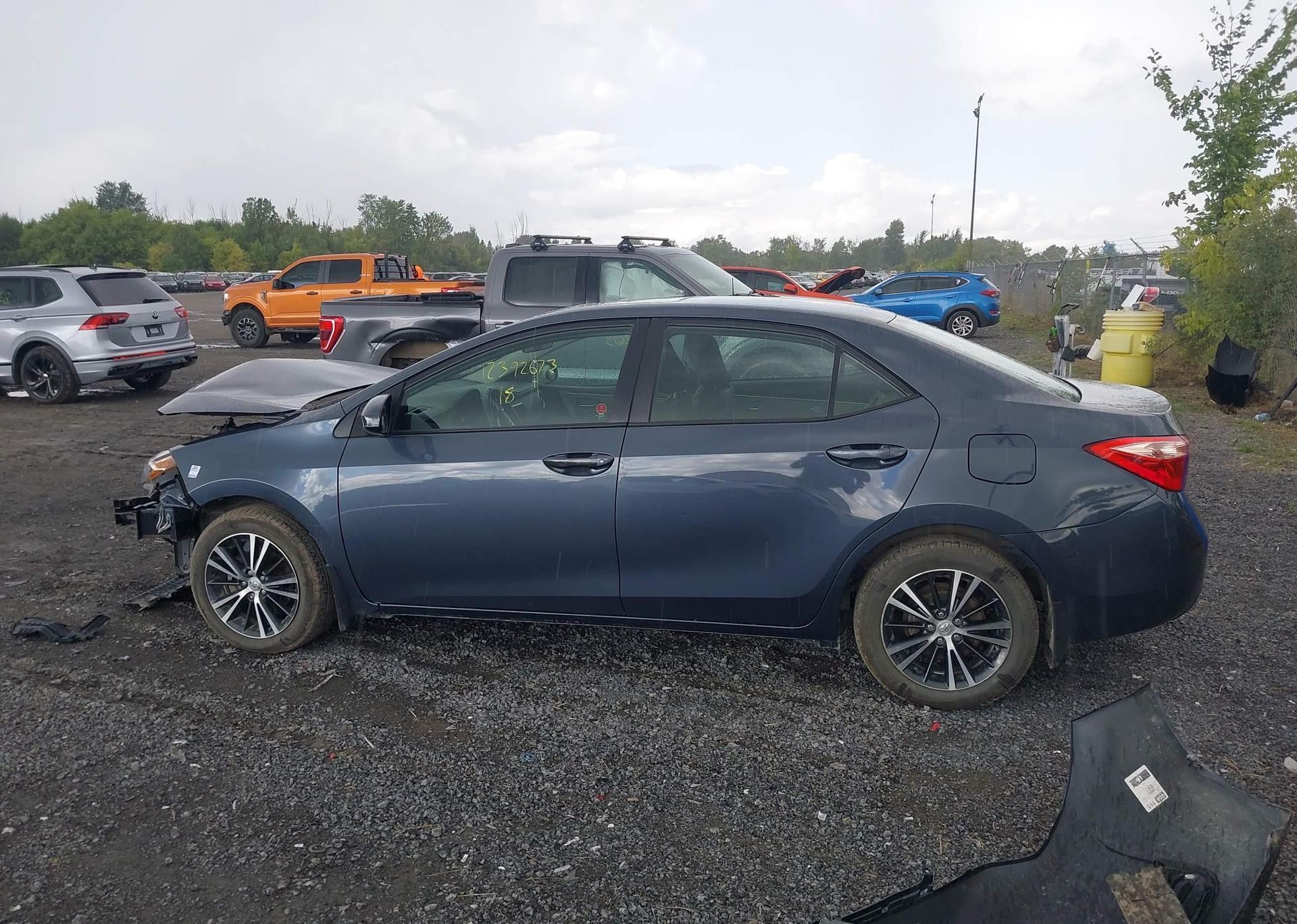 2018 TOYOTA COROLLA LE