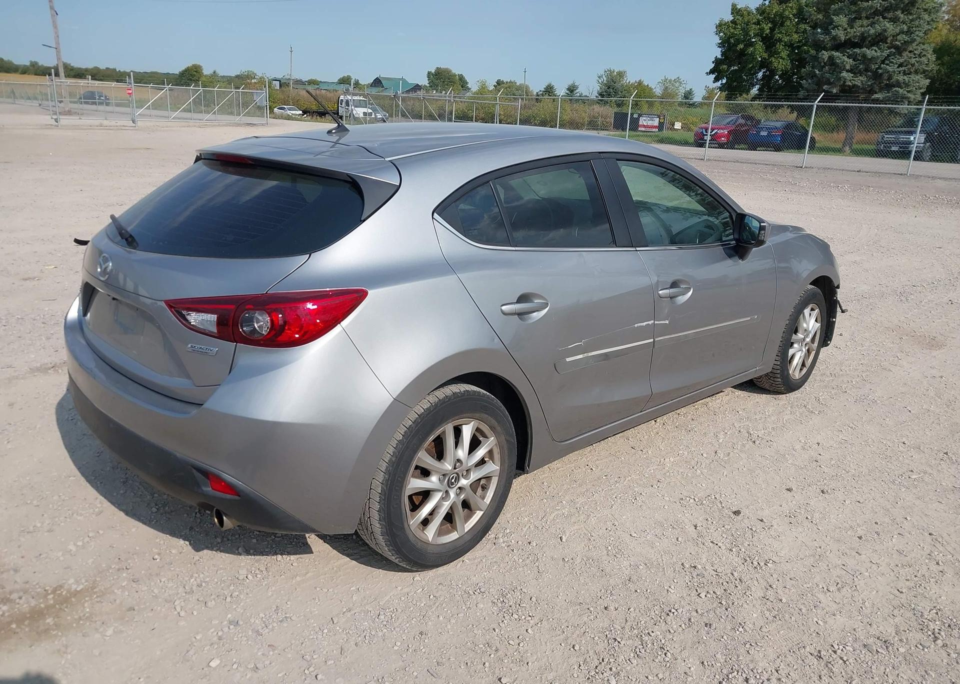 2015 MAZDA 3 TOURING