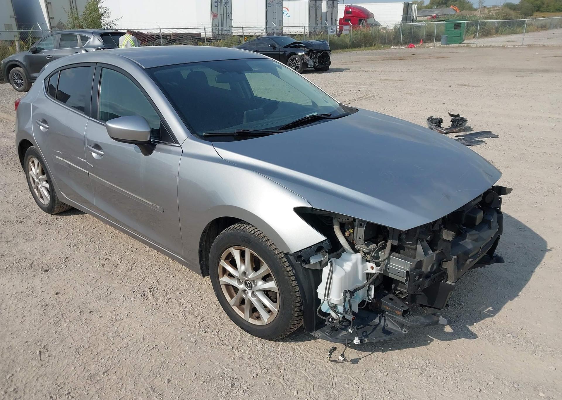 2015 MAZDA 3 TOURING