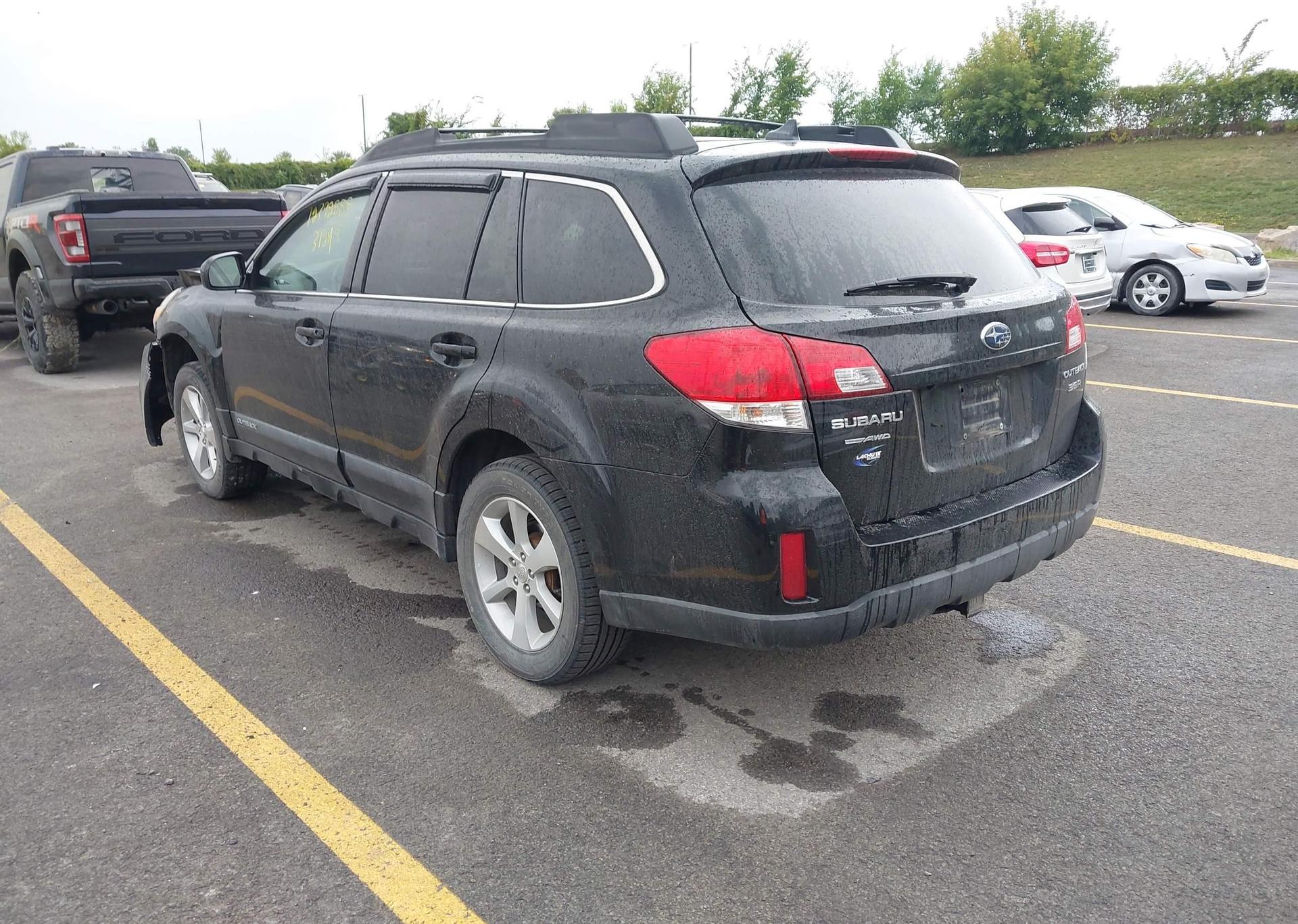 2014 SUBARU LEGACY OUTBACK