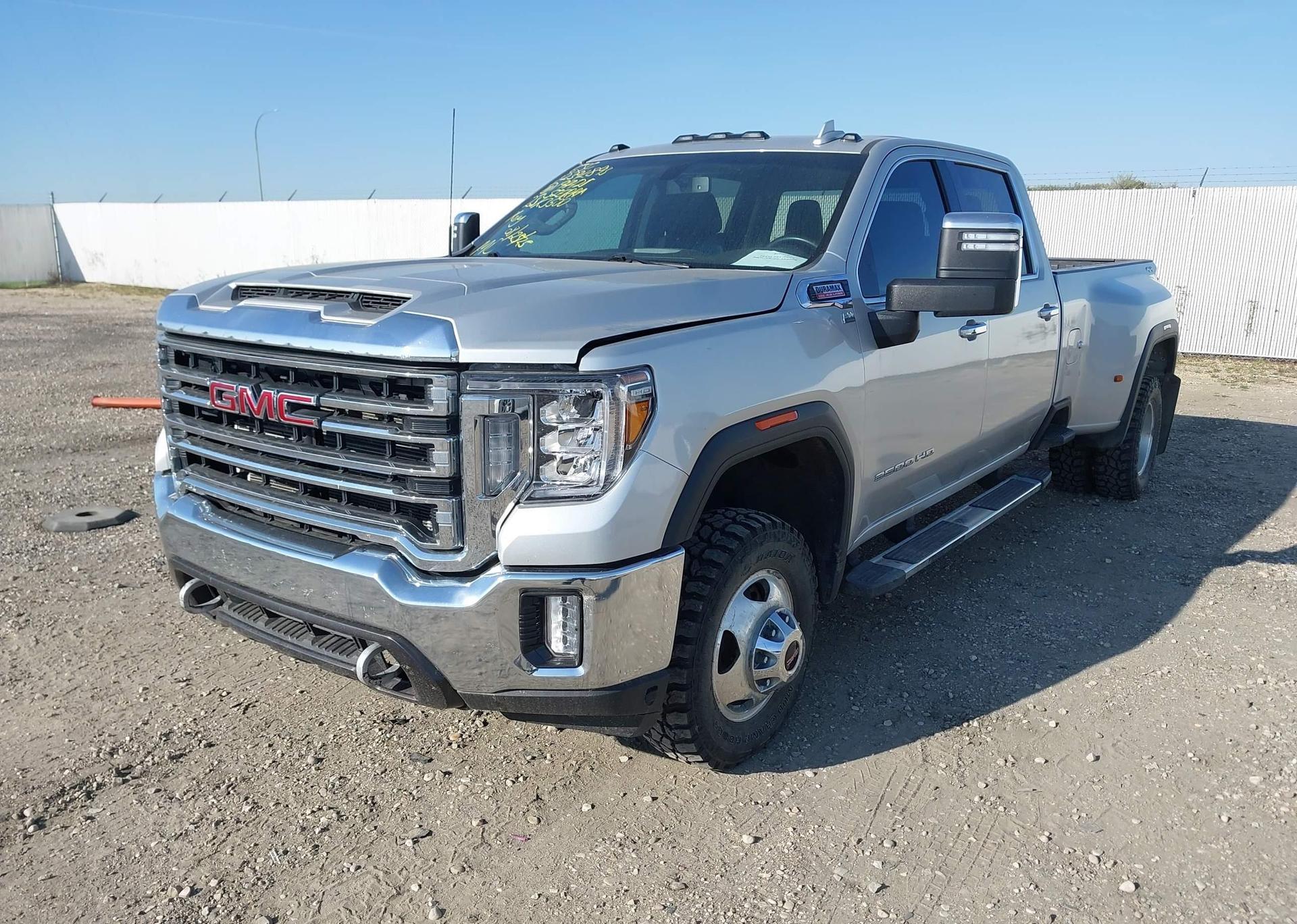 2023 GMC SIERRA K3500 SLT