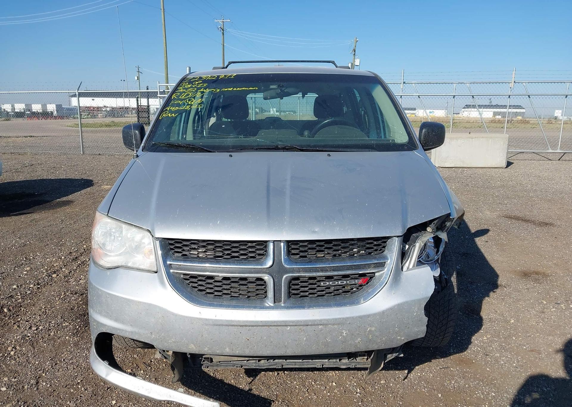 2012 DODGE GRAND CARAVAN SE