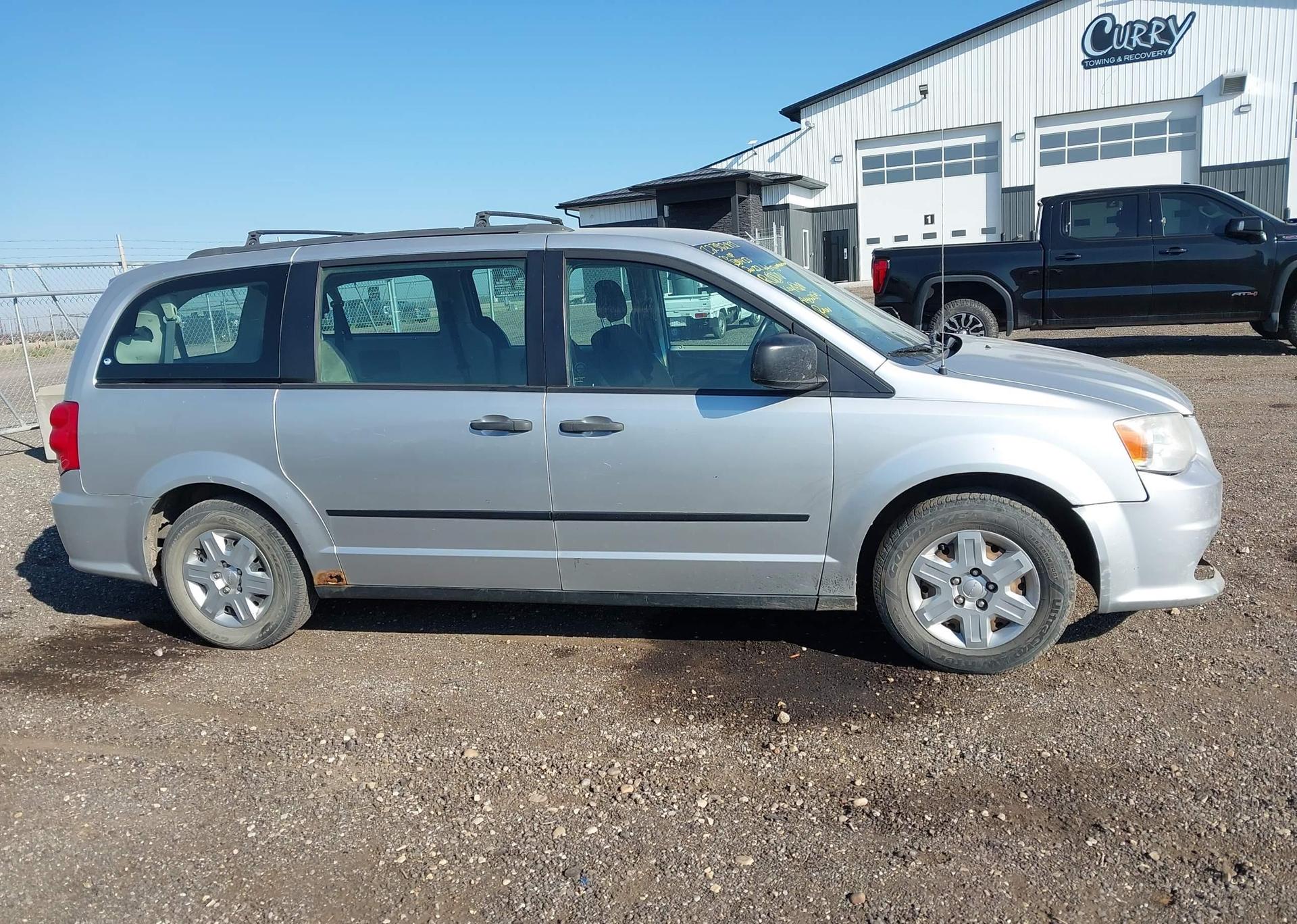 2012 DODGE GRAND CARAVAN SE