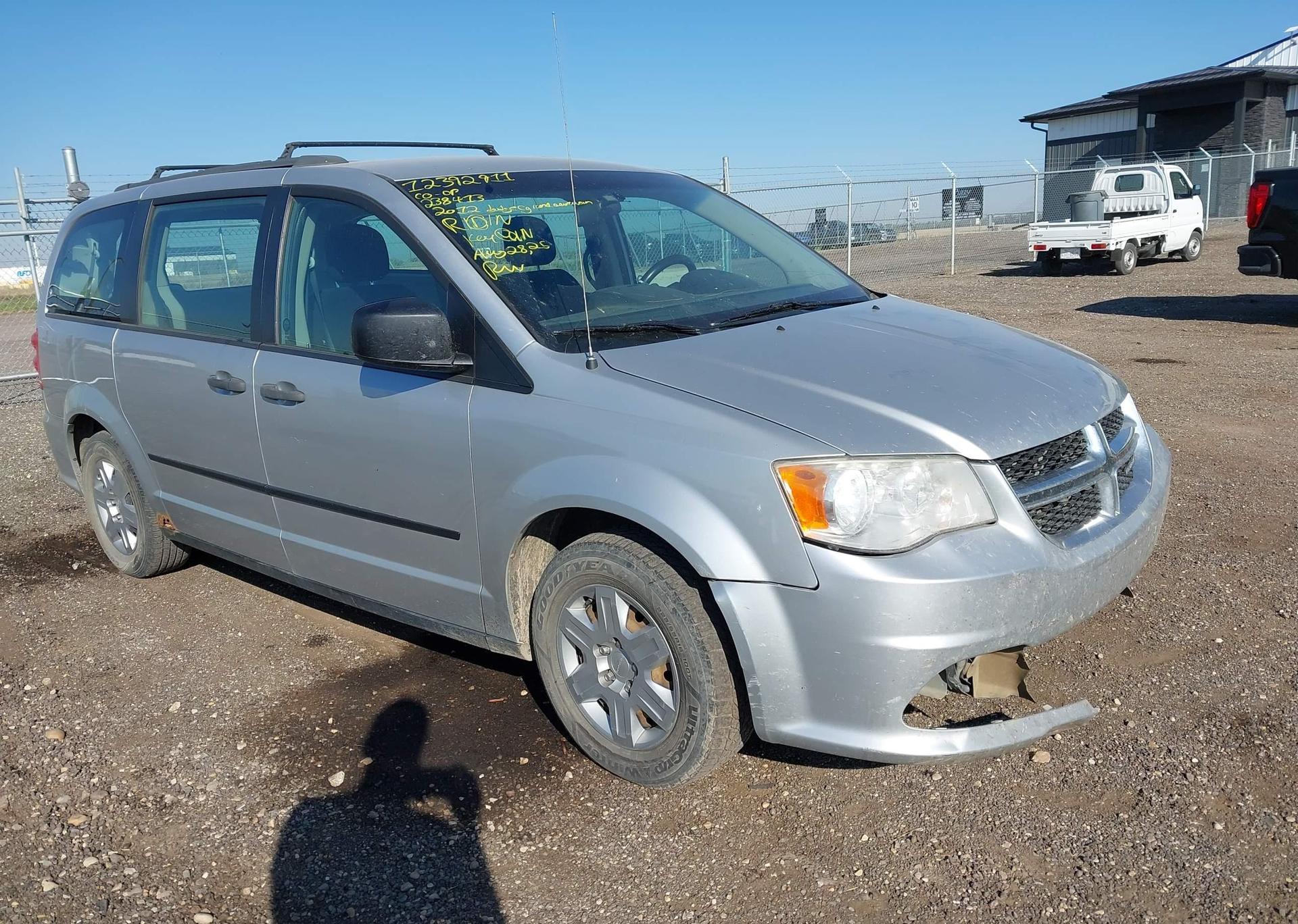 2012 DODGE GRAND CARAVAN SE