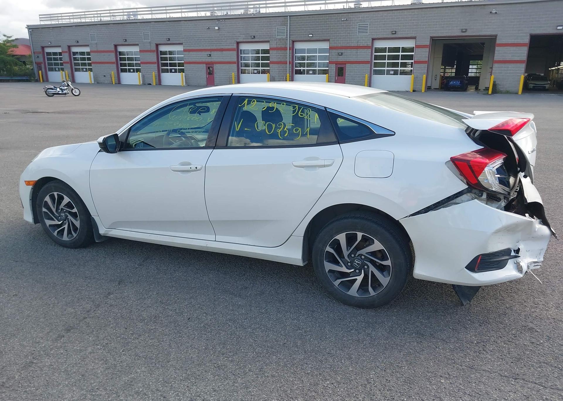 2018 HONDA CIVIC EX