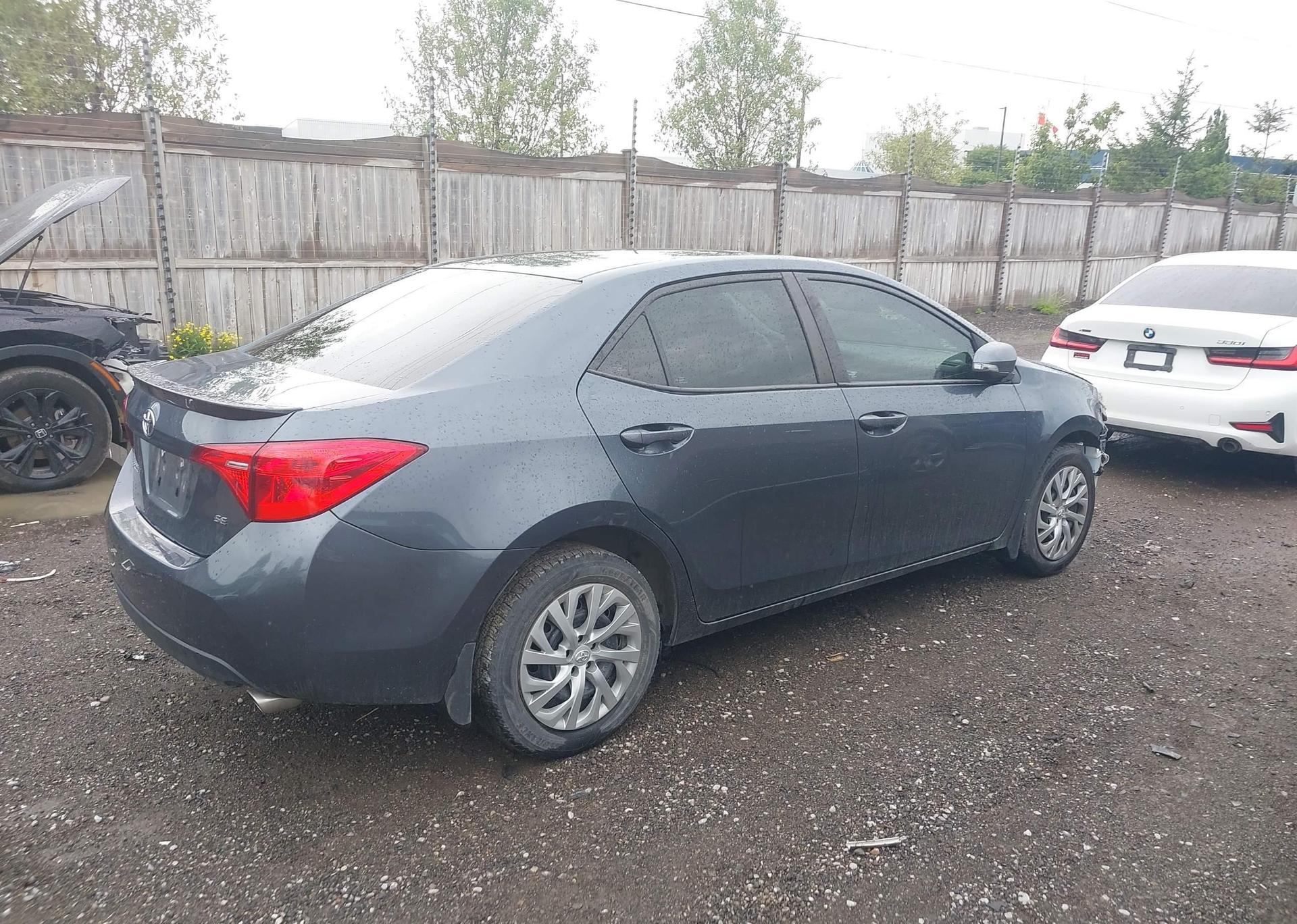 2017 TOYOTA COROLLA