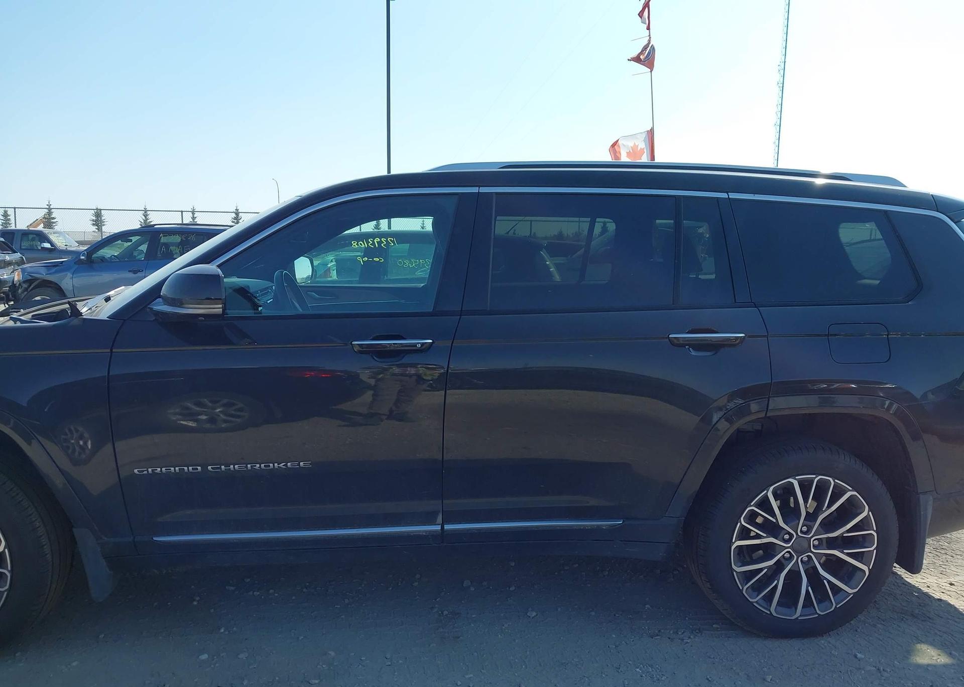 2022 JEEP GRAND CHEROKEE L SUMMIT RESERVE