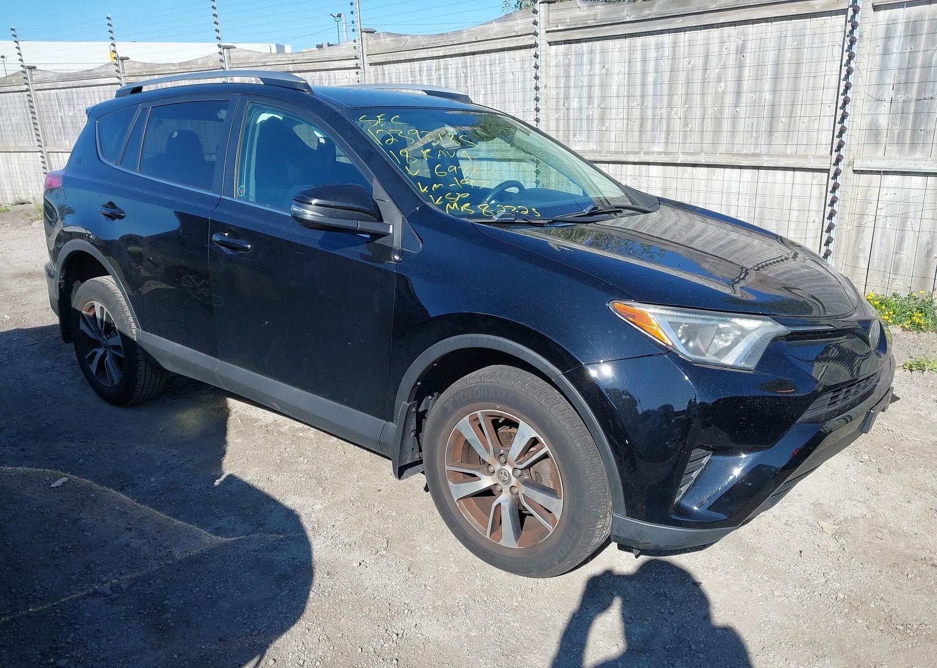 2018 TOYOTA RAV4 LE